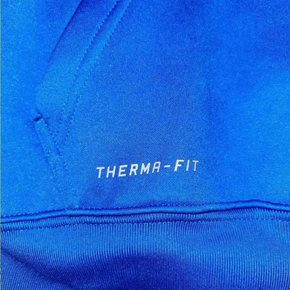 (Sold) Nike ThermaFit Pullover Hoodie Kids Size - S - 8-10 - Picture 4 of 4